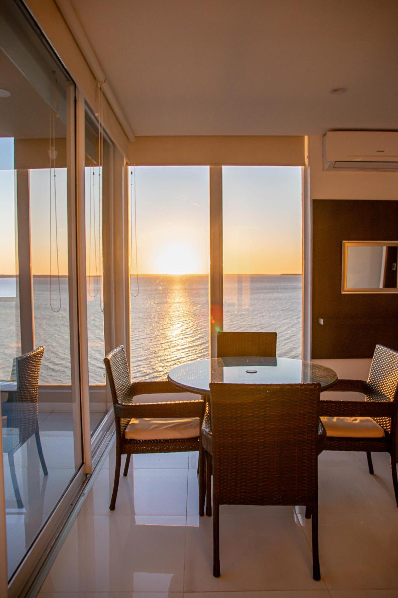 Nobleza Apart Hotel Encarnacion Bagian luar foto