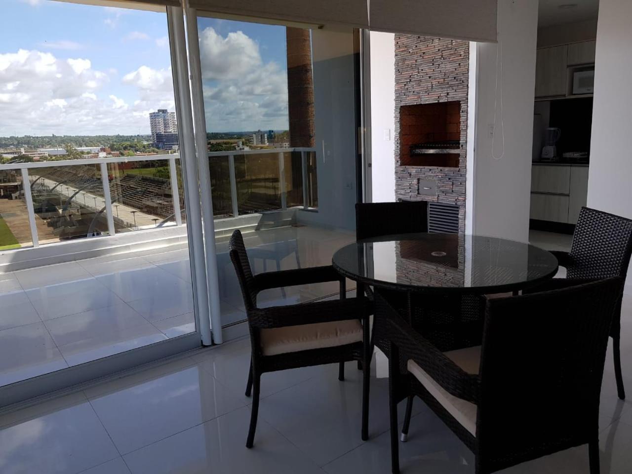 Nobleza Apart Hotel Encarnacion Bagian luar foto